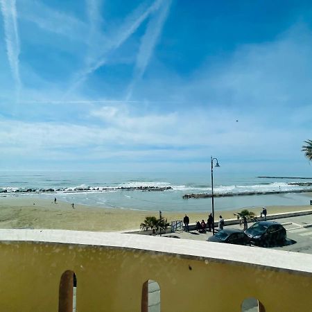 Mirage Rooms Anzio Extérieur photo