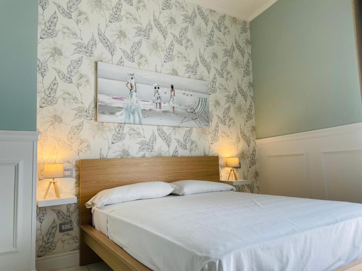 Mirage Rooms Anzio Extérieur photo